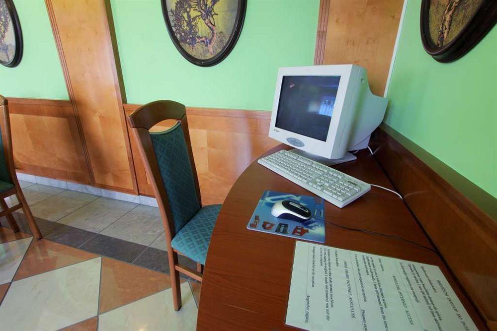 Grandvid Hotel Skofljica Luaran gambar