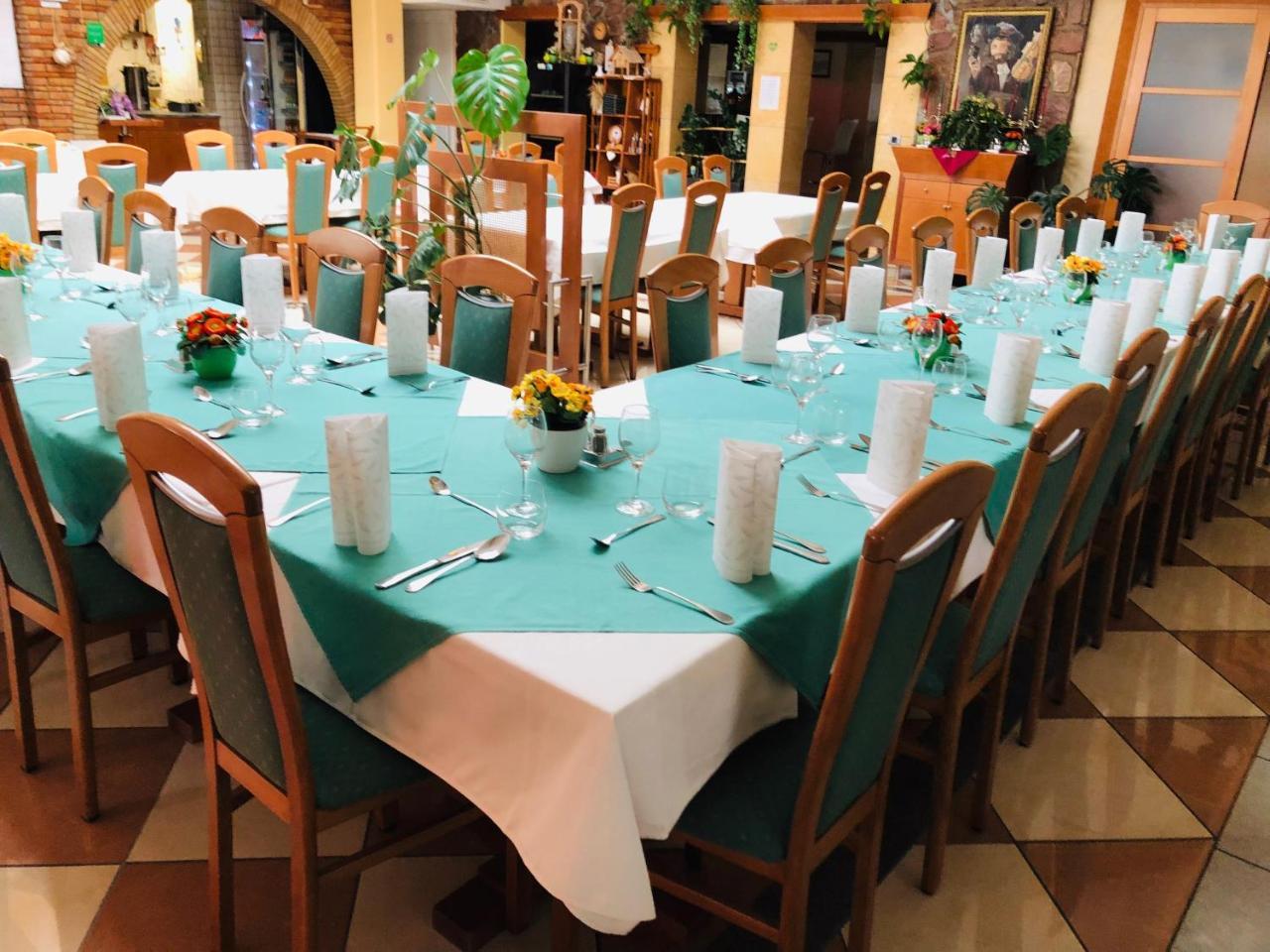Grandvid Hotel Skofljica Luaran gambar