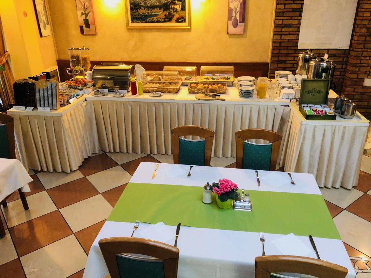 Grandvid Hotel Skofljica Luaran gambar