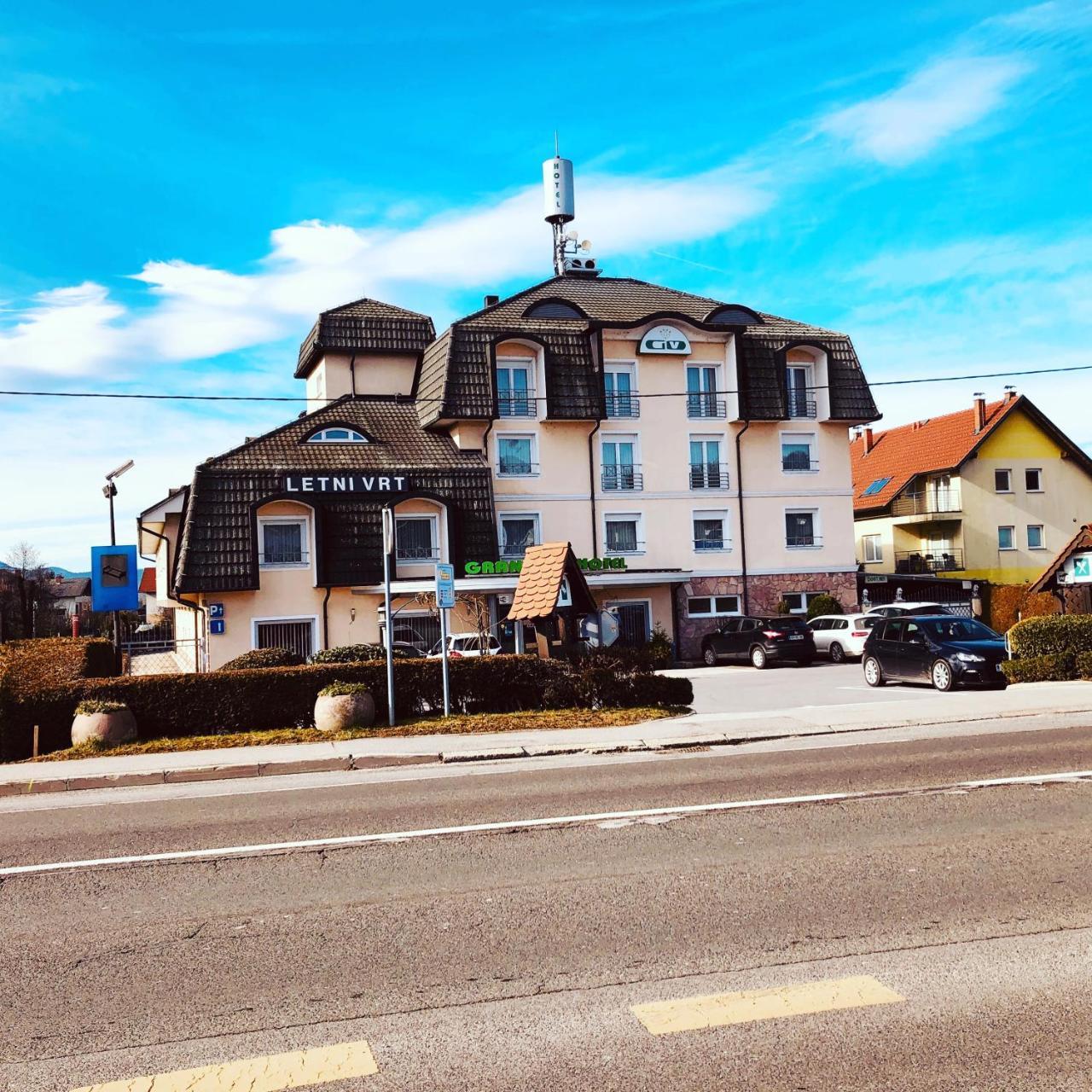Grandvid Hotel Skofljica Luaran gambar